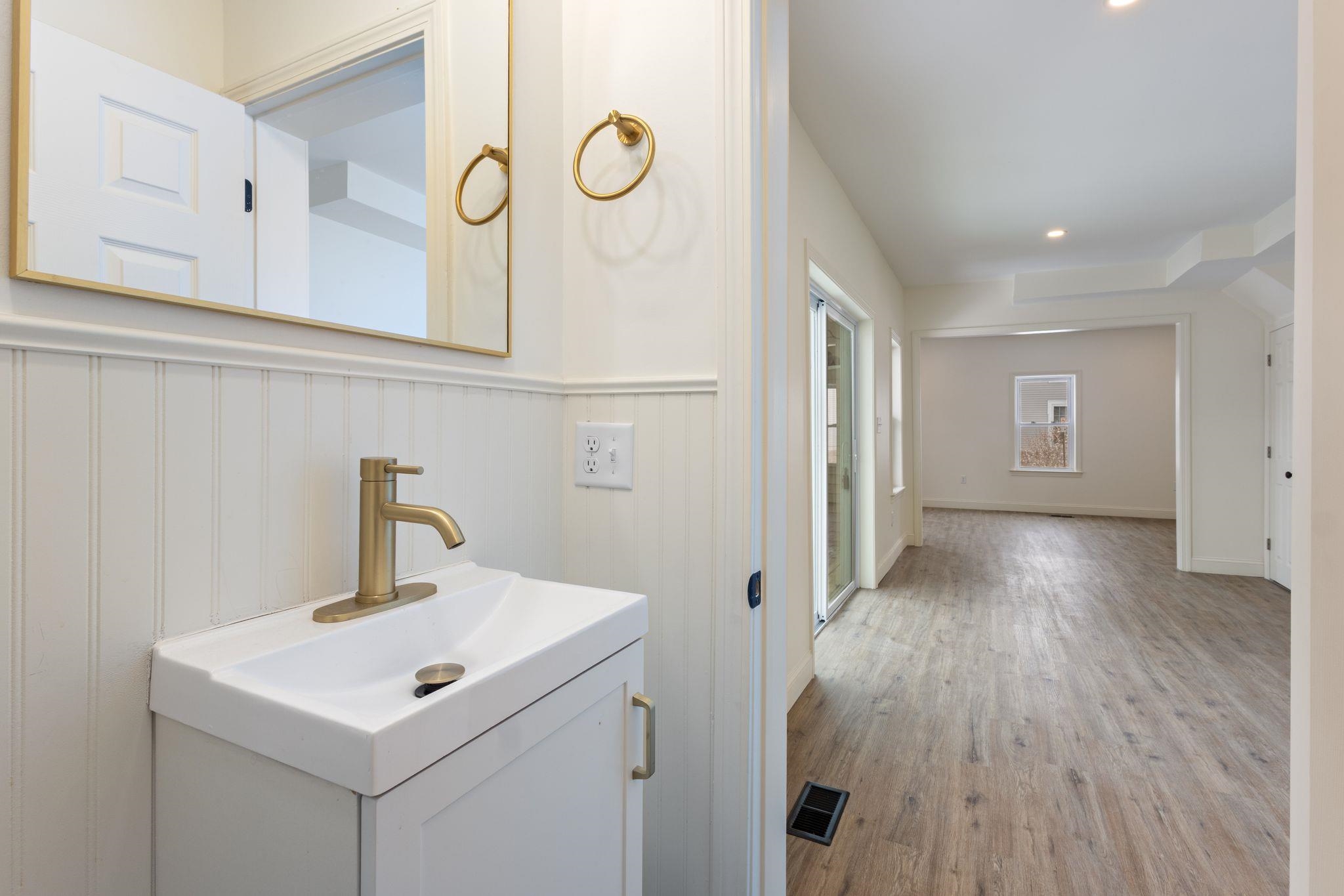 58 South State Street Concord, NH 03301 - Photo 26 of 47