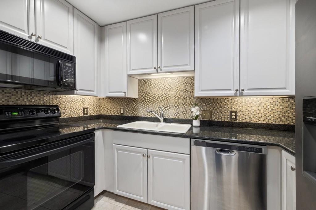 195 14th Street Northeast, Unit 404 Atlanta, GA 30309 - Photo 28 of 37