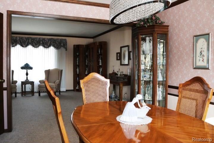 310 Stratford Road St. Clair, MI 48079 - Photo 14 of 56 IMG_9761.JPG