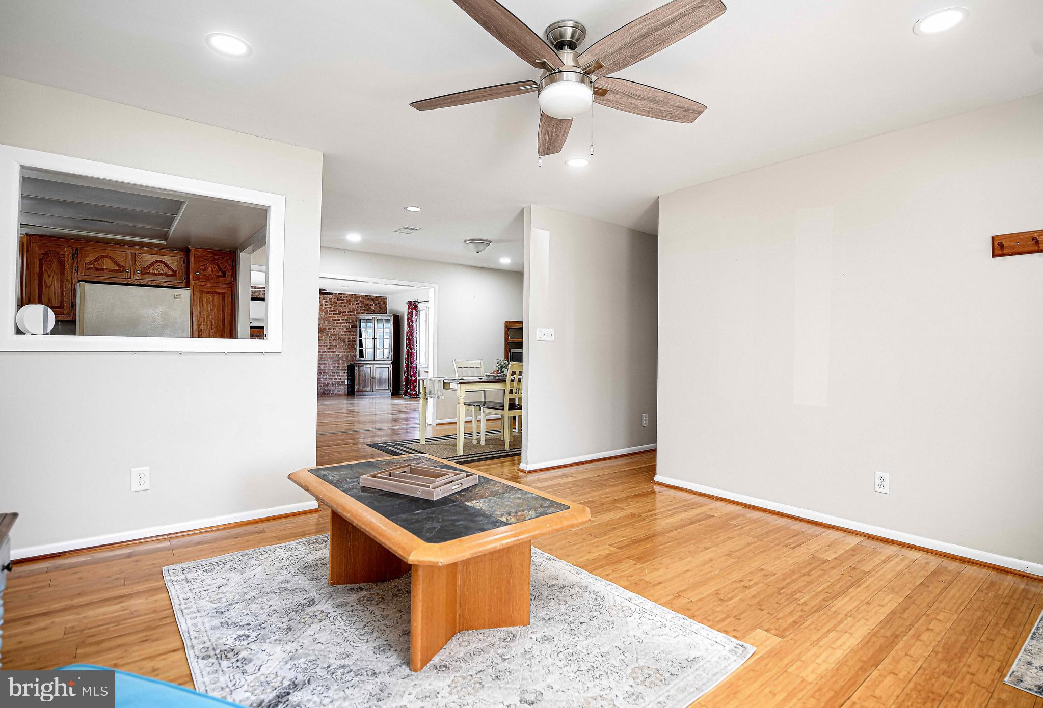 807 Ferguson Road Joppa, MD 21085 - Photo 12 of 44 Pass thru to kitchen