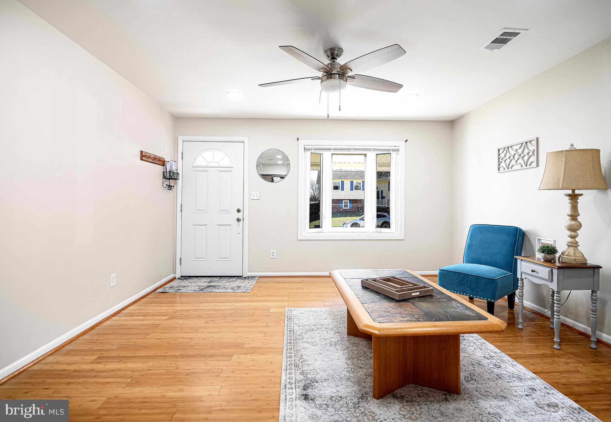 807 Ferguson Road Joppa, MD 21085 - Photo 10 of 44 Living room - Bamboo hardwood floors