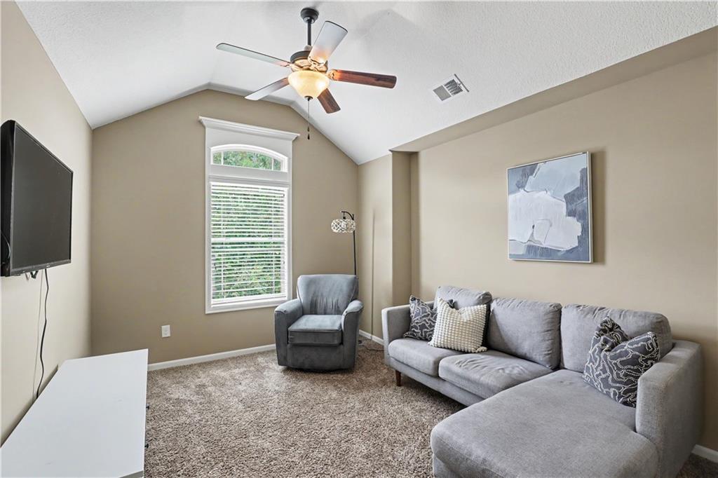 9641 Inspiration Street Lenexa, KS 66227 - Photo 32 of 59
