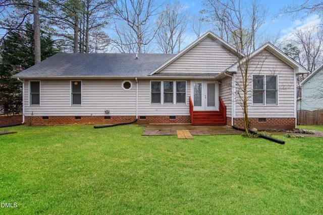 $2,025 | 7201 Cedric Drive, Raleigh, NC 27603