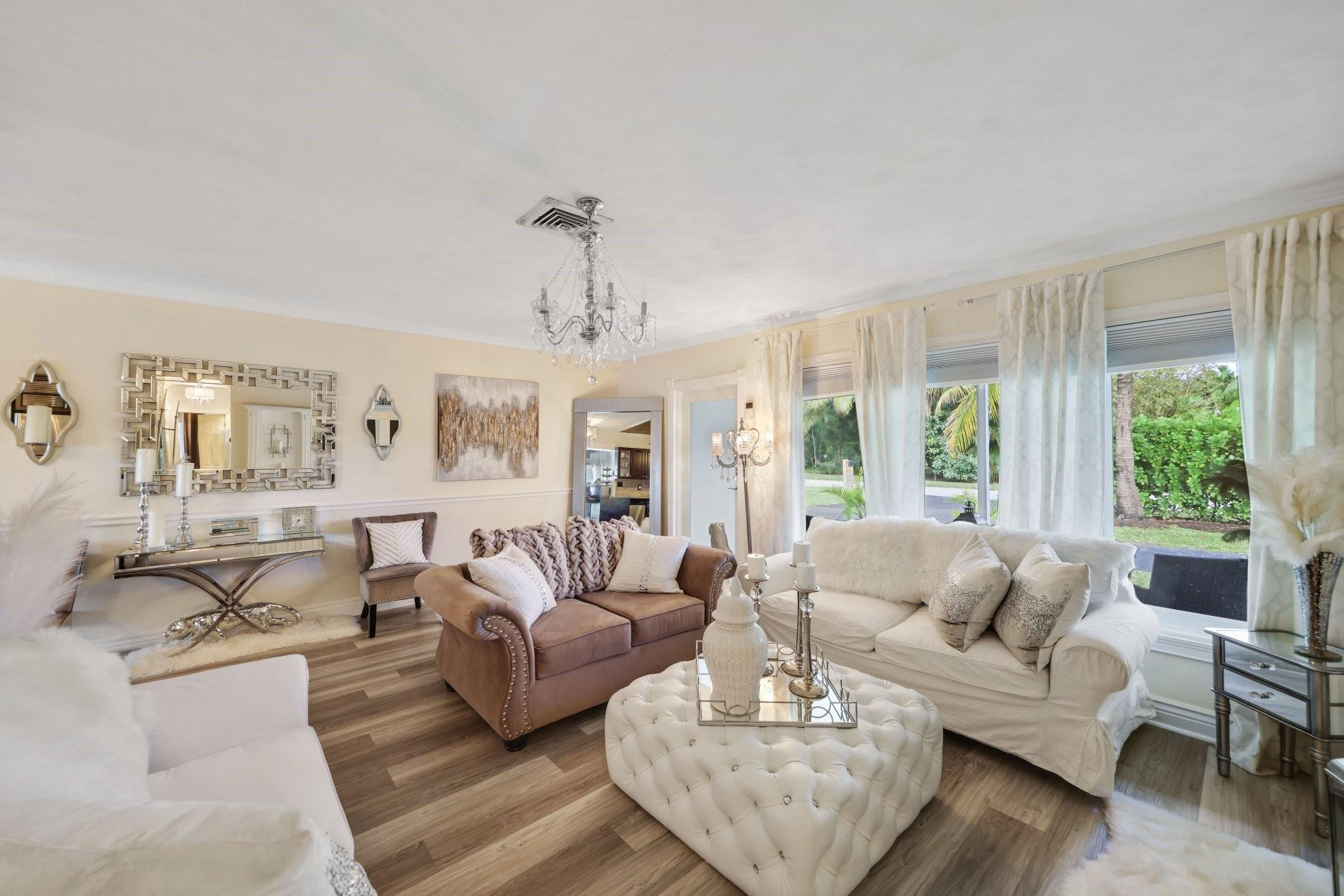 445 Northwest 5th Avenue Boca Raton, FL 33432 - Photo 4 of 39 Photo 4