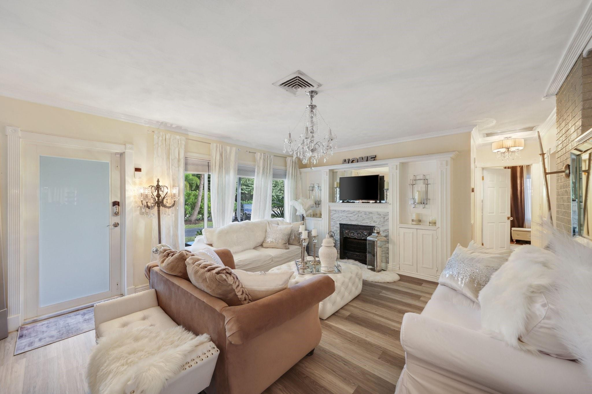 445 Northwest 5th Avenue Boca Raton, FL 33432 - Photo 5 of 39 Photo 5