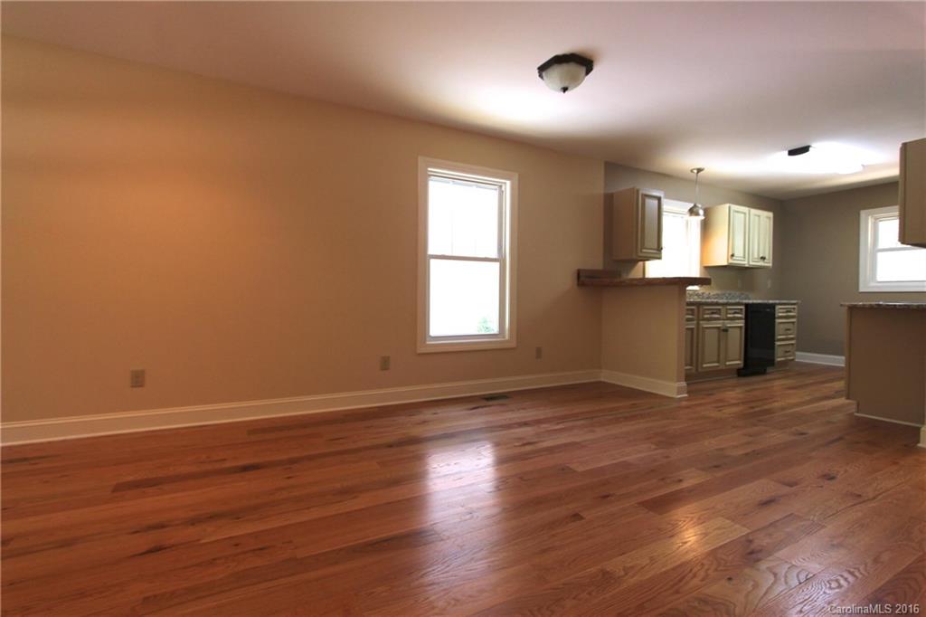 97 Jordan Road Brevard, NC 28712 - Photo 11 of 24 Gallery Image 11