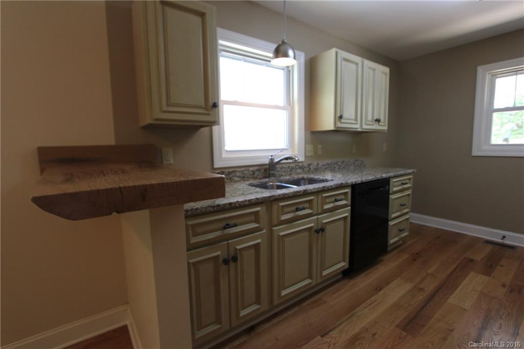 97 Jordan Road Brevard, NC 28712 - Photo 7 of 24 Gallery Image 7