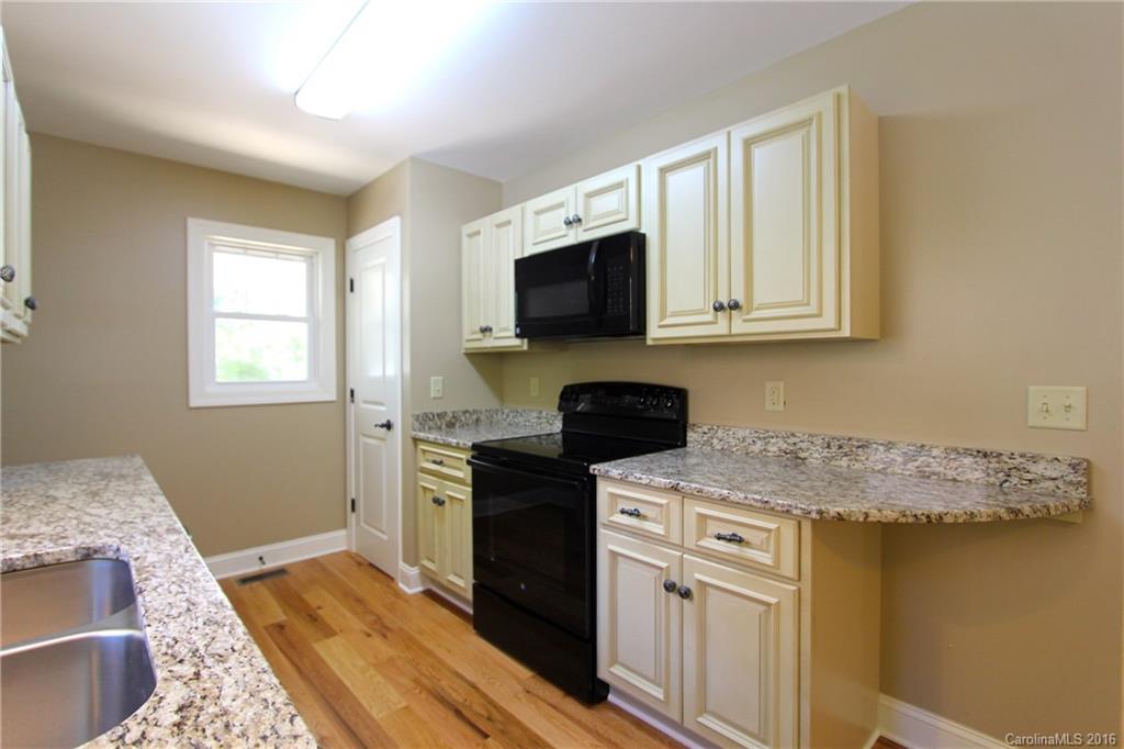 97 Jordan Road Brevard, NC 28712 - Photo 10 of 24 Gallery Image 10