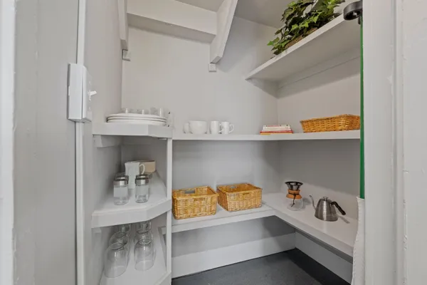 $3,999 | 21 A Portsmouth Avenue, Exeter, NH 03833