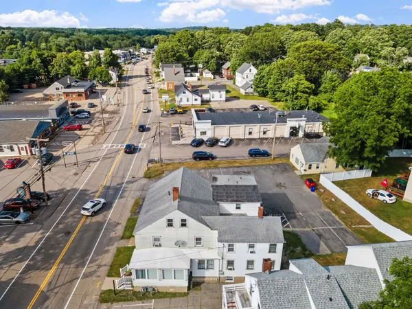 $3,999 | 21 A Portsmouth Avenue, Exeter, NH 03833