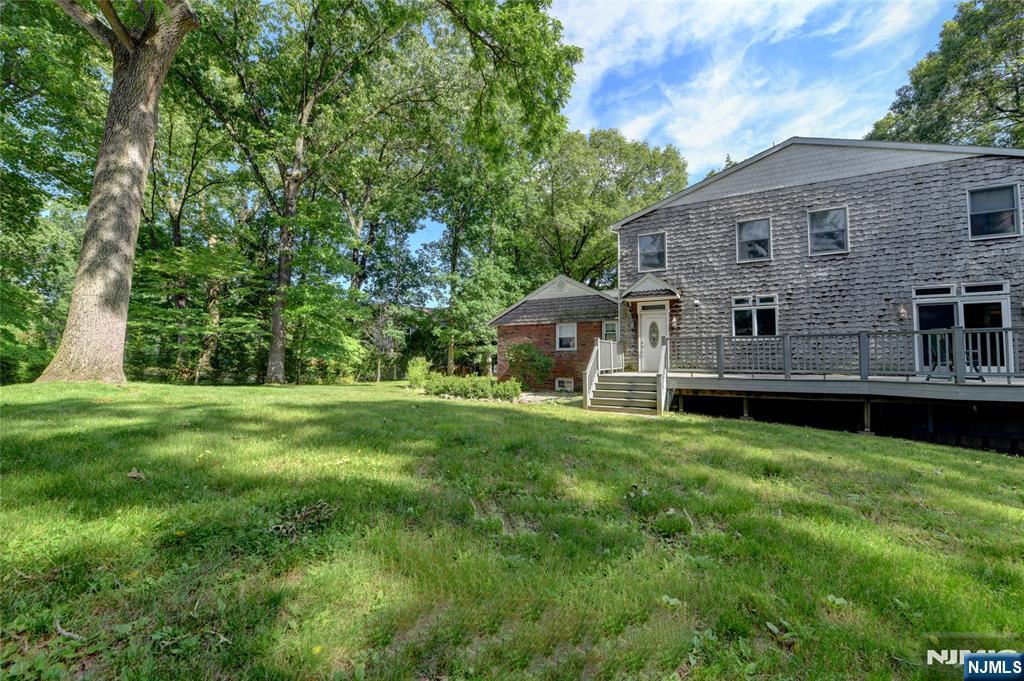 34 Knoll Road Wayne, NJ 07470 - Photo 42 of 50