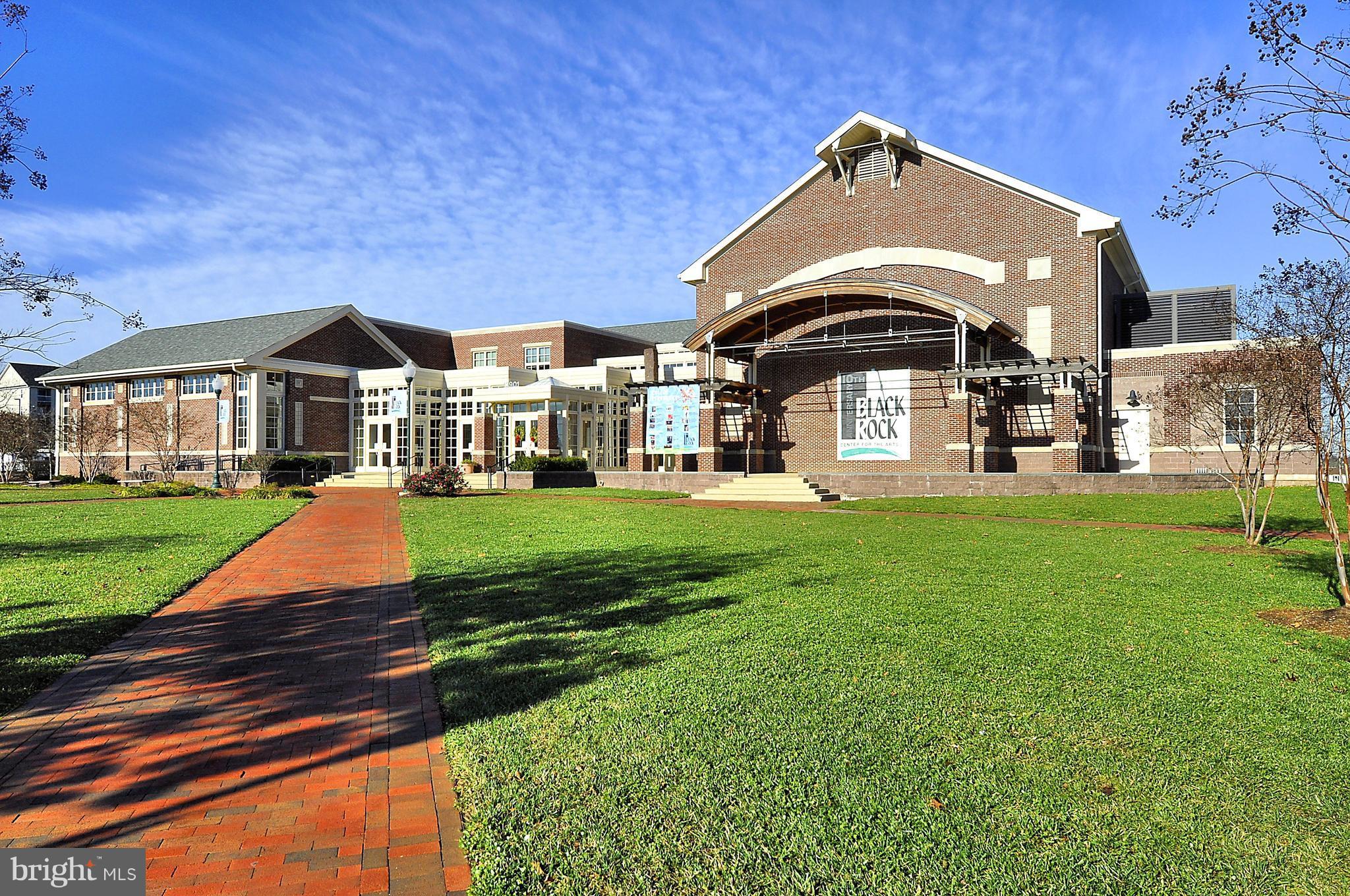 19513 Gunners Branch Road, Unit B512 Germantown, MD 20876 - Photo 18 of 26 Public Library