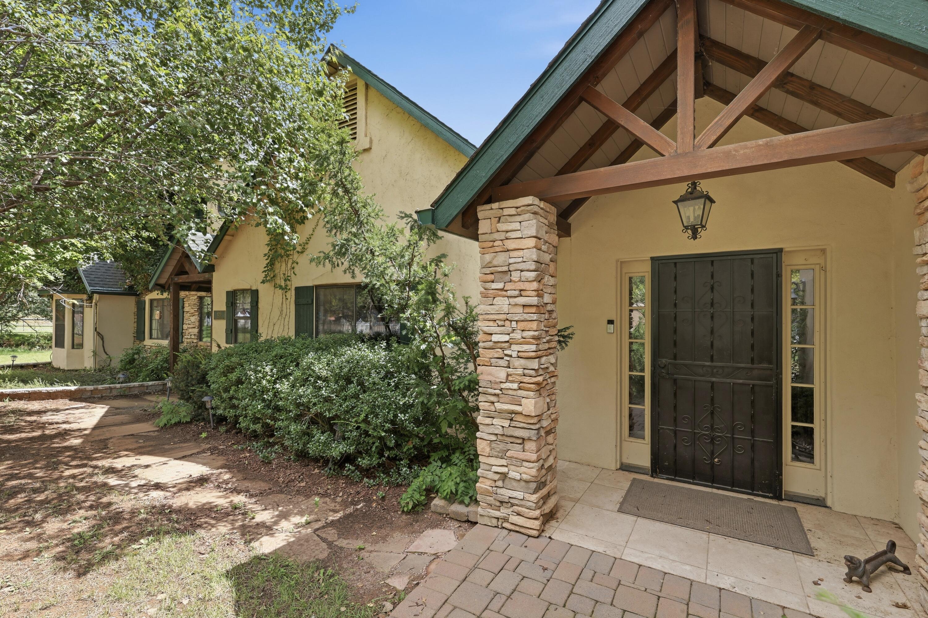 9285 Juniper Road Strawberry, AZ 85544 - Photo 3 of 79 Gallery Image 3