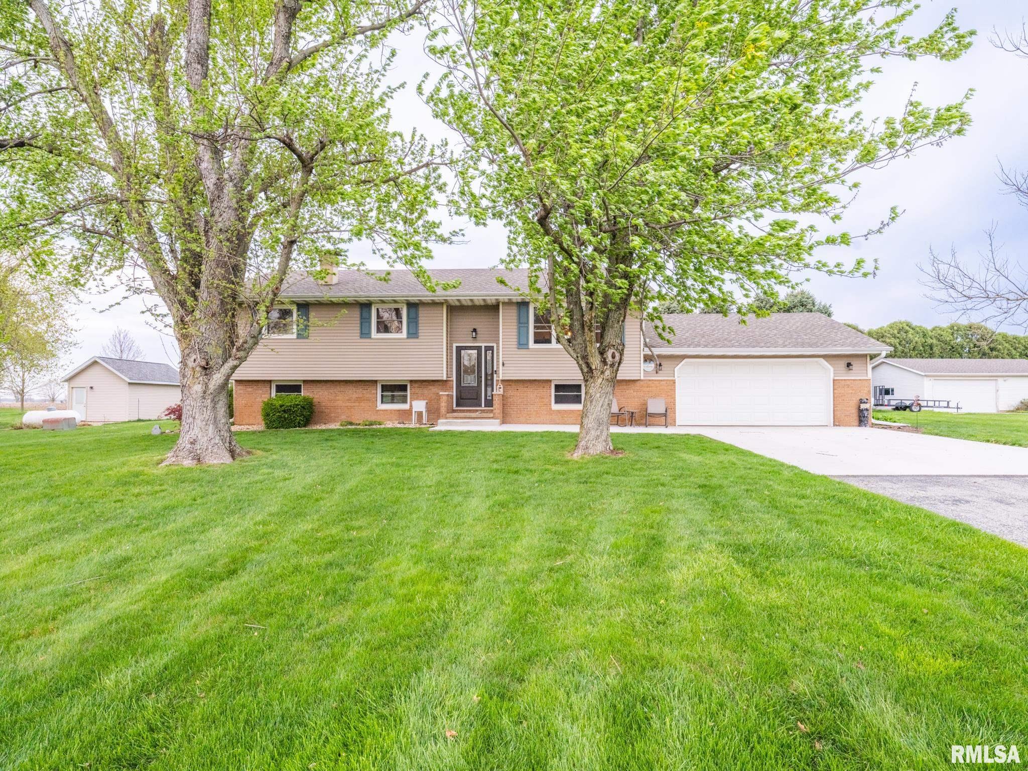 10157 Arrow Road Tremont, IL 61568 - Photo 1 of 31