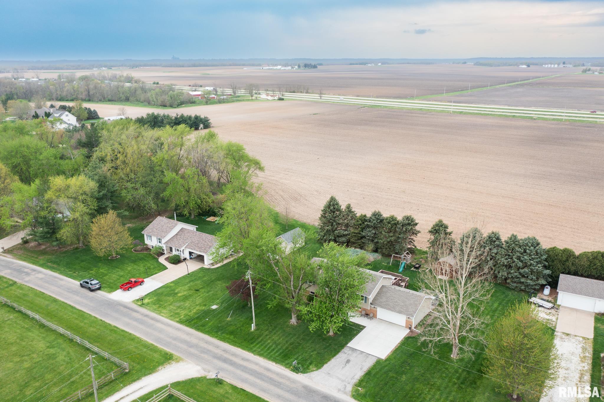 10157 Arrow Road Tremont, IL 61568 - Photo 3 of 31