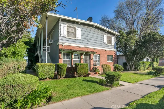 $1,450,000 | 6308 Coldwater Canyon Avenue, North Hollywood, CA 91606