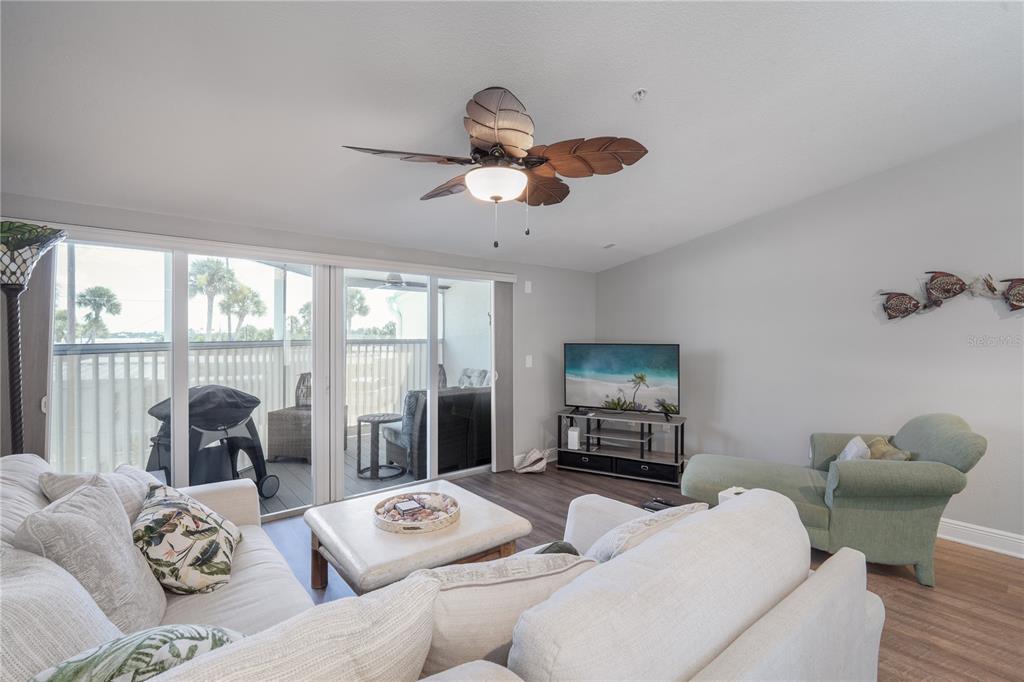 2255 North Beach Road, Unit 12 Englewood, FL 34223 - Photo 12 of 35