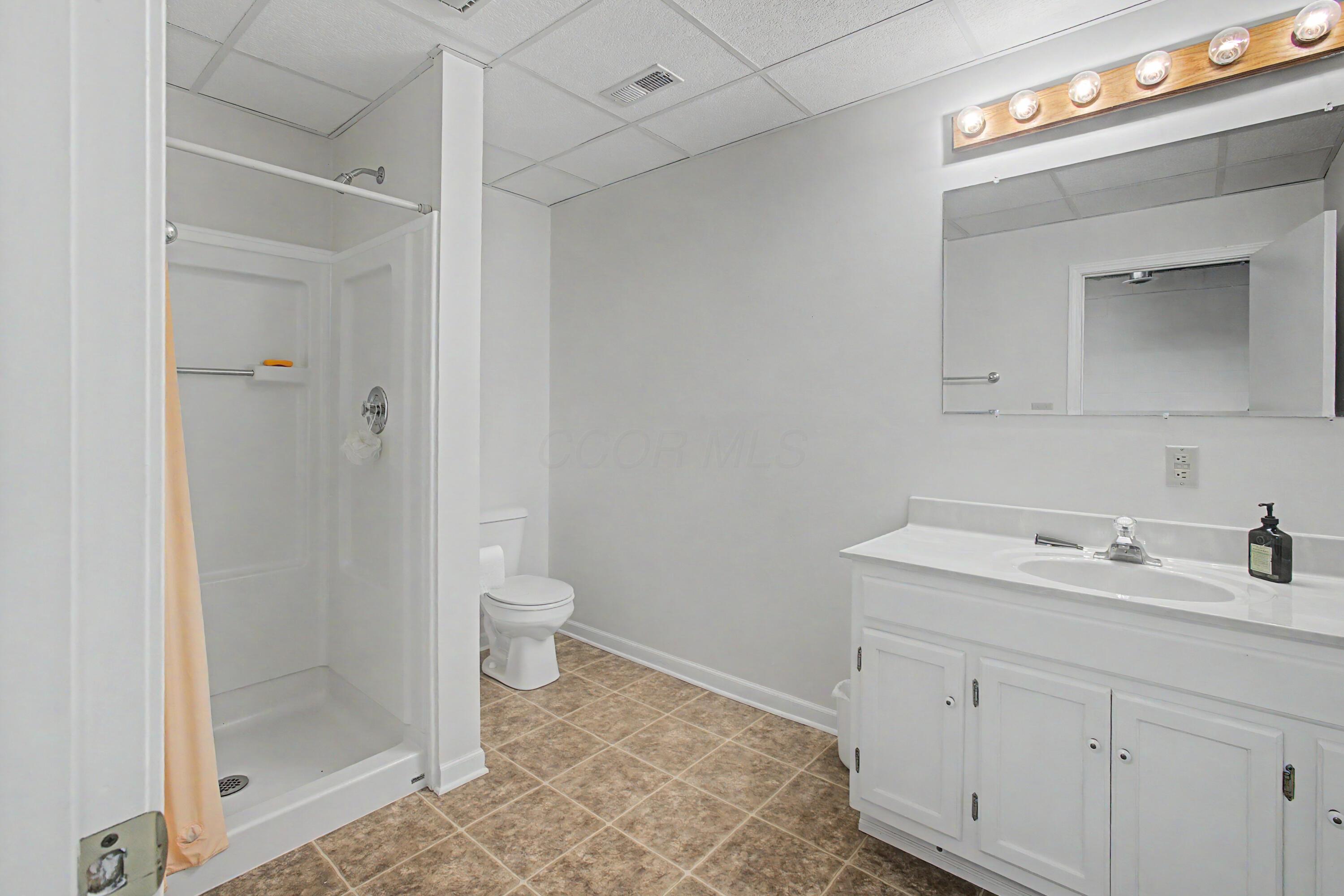 1792 Westminster Road Marion, OH 43302 - Photo 25 of 27 070A8418