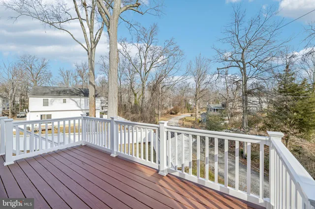 $699,000 | 3641 Beach Dr Boulevard, Edgewater, MD 21037