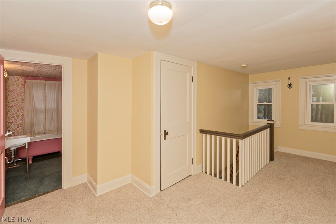 1305 Yellowstone Road Cleveland, OH 44121 - Photo 22 of 31 Gallery Image 22