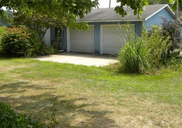 660 North County Line Road Watervliet, MI 49098 - Photo 20 of 21 Additional Photo