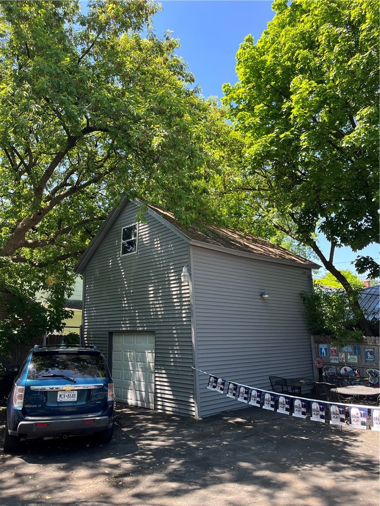 19 St Johns Park Rochester, NY 14612 - Photo 11 of 15