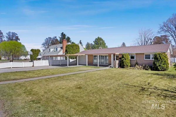 $355,000 | 1214 H Street, Rupert, ID 83350