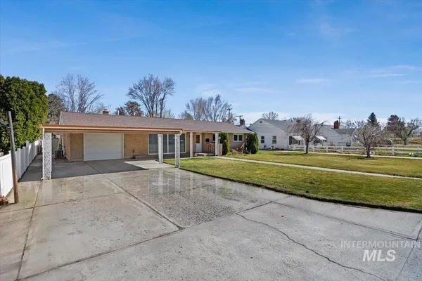 $355,000 | 1214 H Street, Rupert, ID 83350