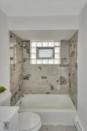 $185,000 | 6317 West 64th Place, Unit 2S, Chicago, IL 60638