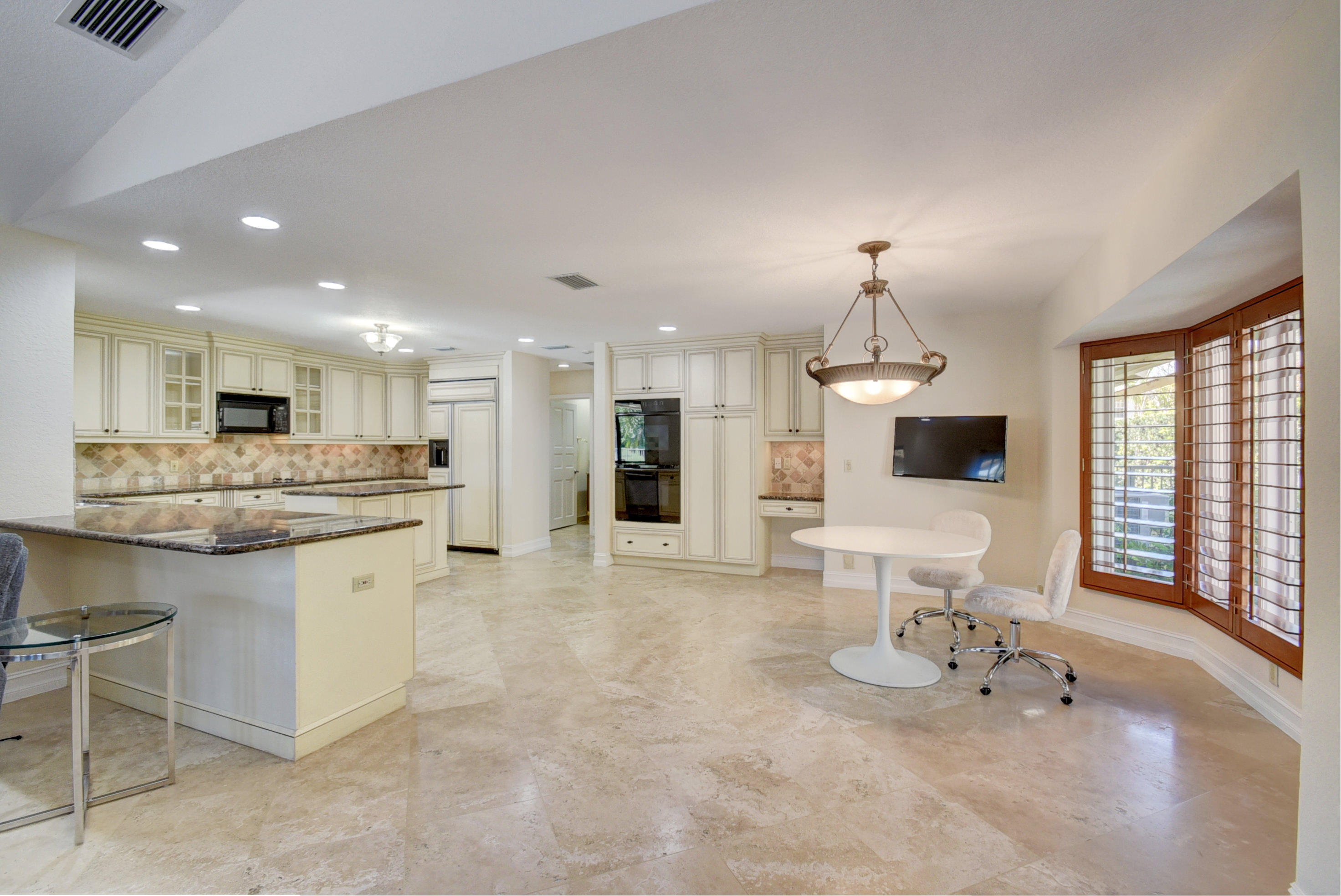 5874 Harrington Way Boca Raton, FL 33496 - Photo 13 of 41 13_virtuals1 (13)