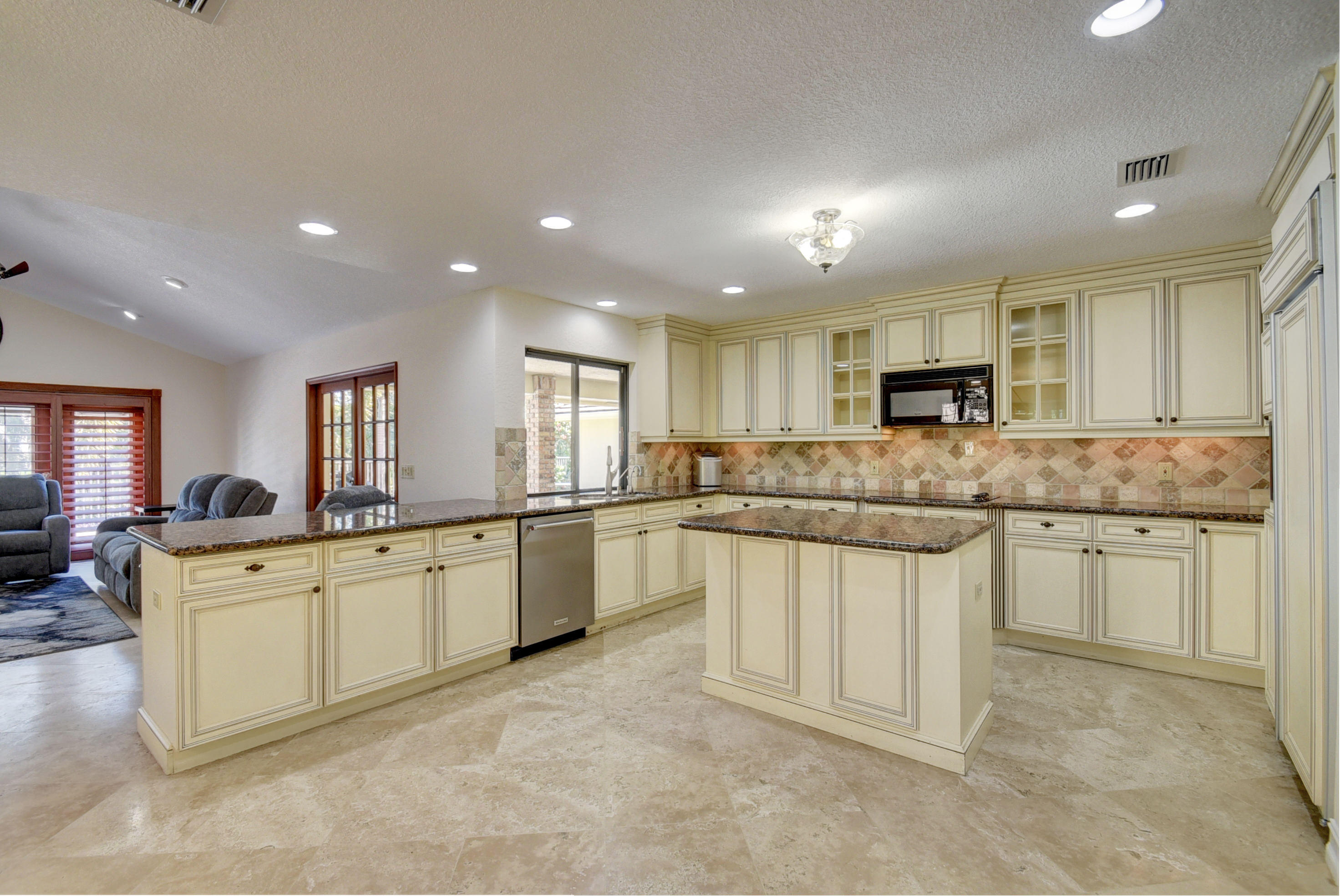 5874 Harrington Way Boca Raton, FL 33496 - Photo 15 of 41 15_virtuals1 (15)