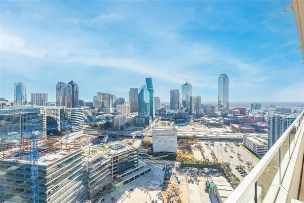 $6,495,000 | 2430 Victory Park Lane, Unit 3001, Dallas, TX 75219