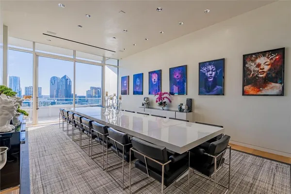 $6,495,000 | 2430 Victory Park Lane, Unit 3001, Dallas, TX 75219