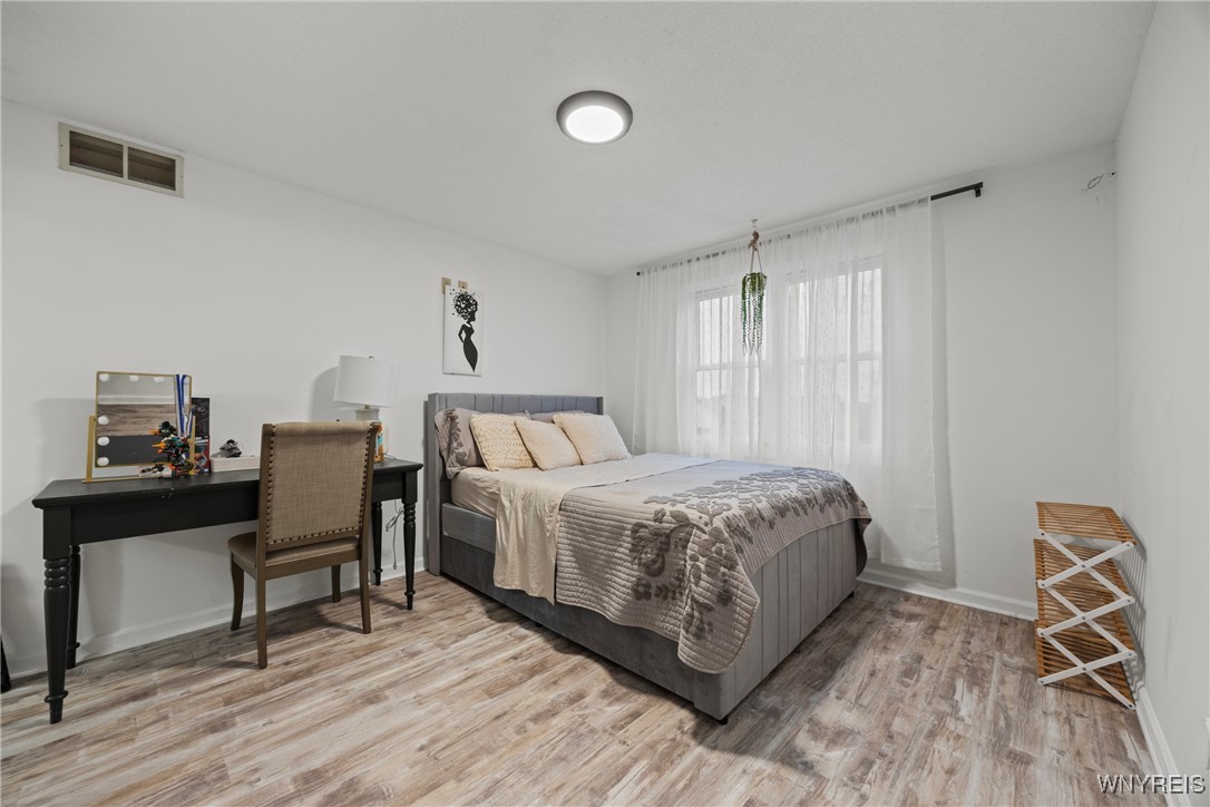 4741 Hermitage Road Niagara, NY 14305 - Photo 15 of 24