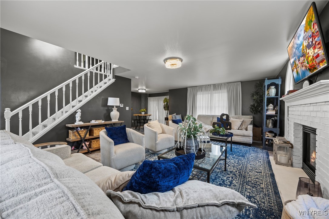 4741 Hermitage Road Niagara, NY 14305 - Photo 6 of 24