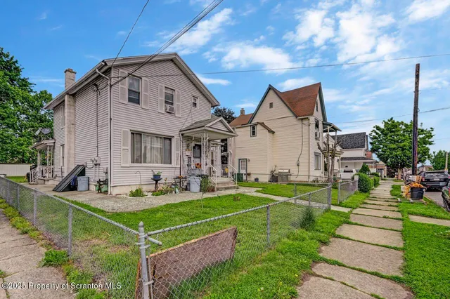 $289,995 | 219 North Sumner Avenue, Scranton, PA 18504