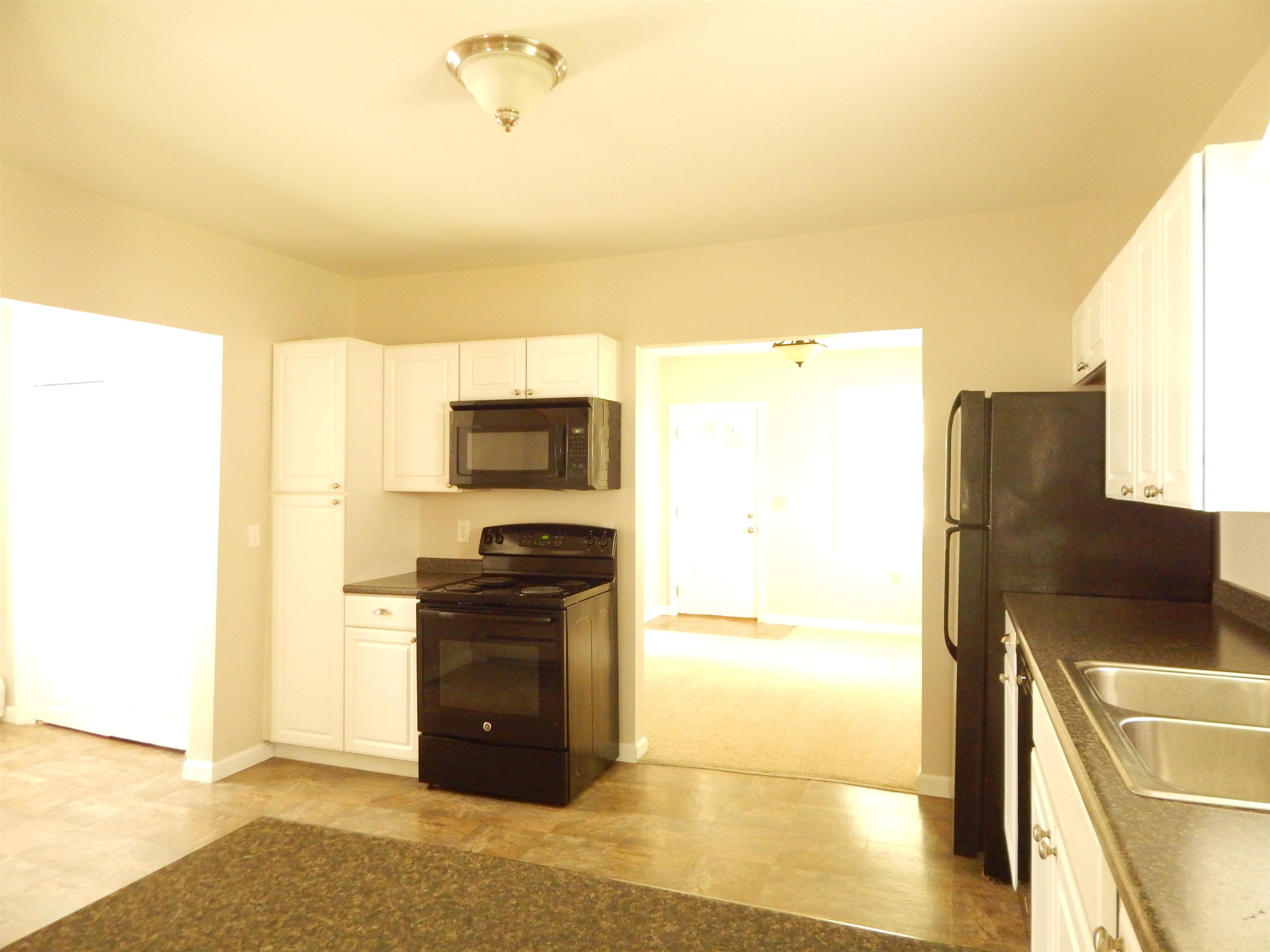 7786 Williston Road Williston, VT 05495 - Photo 8 of 25