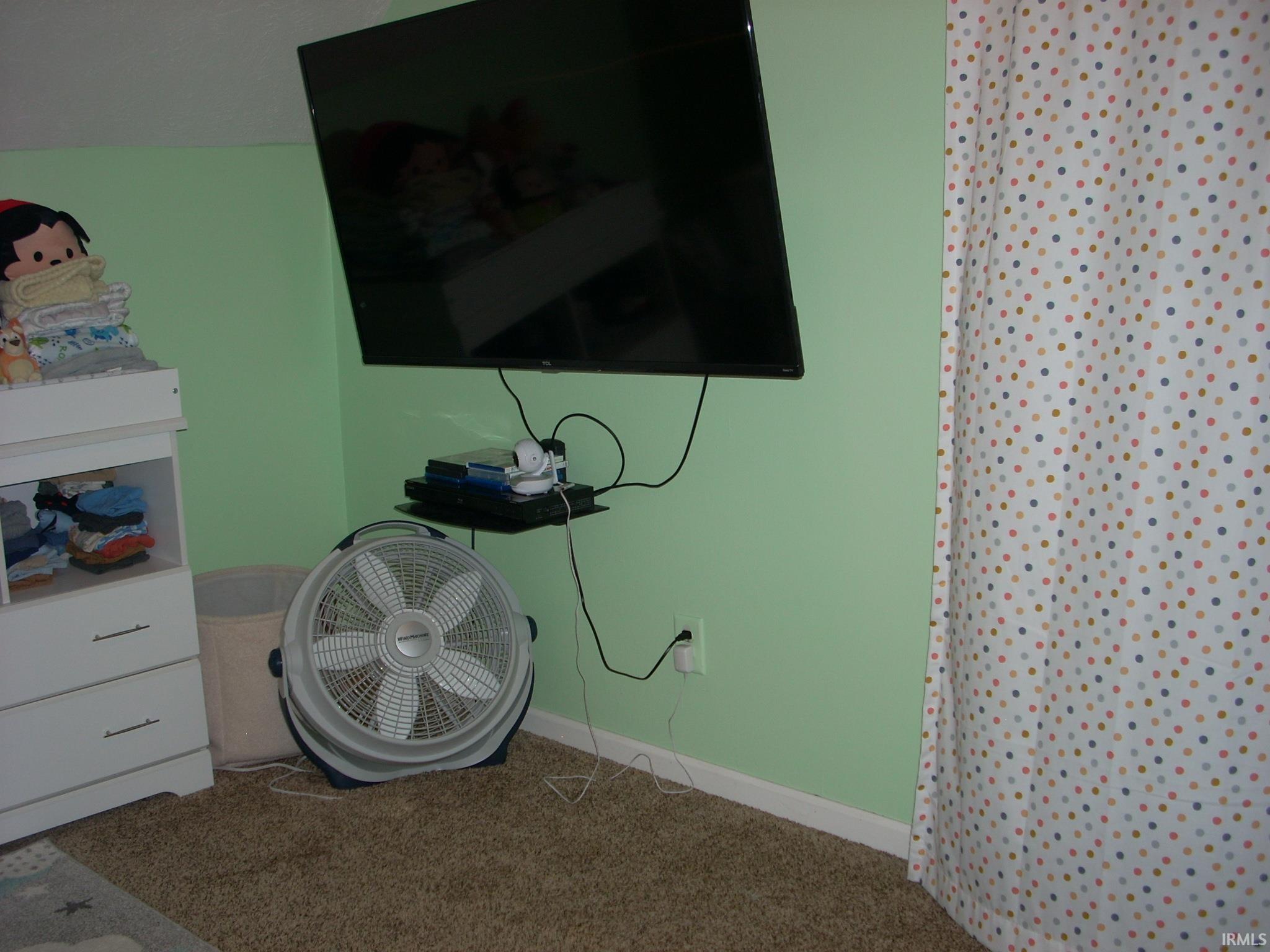 357 North Main Street Nappanee, IN 46550 - Photo 6 of 11