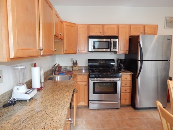 40 St Edward Road, Unit 1 Boston, MA 02128 - Photo 9 of 25 Gallery Image 9