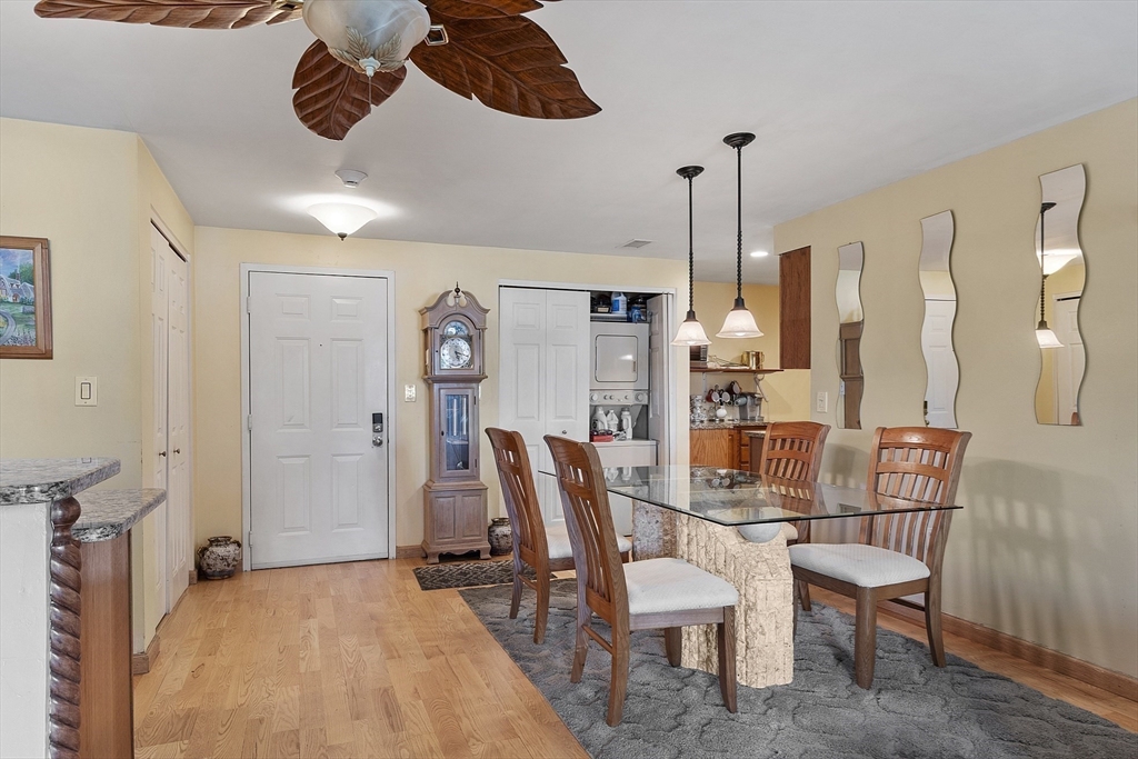 154 Lynnway, Unit 205 Lynn, MA 01902 - Photo 18 of 29 a dining room with furniture and window