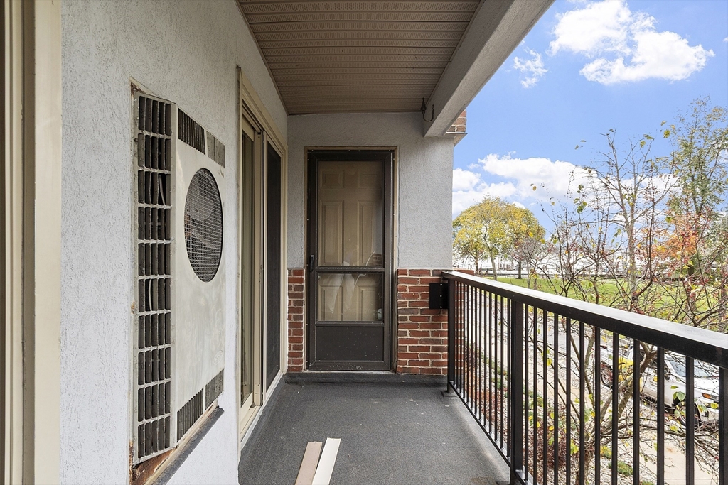 154 Lynnway, Unit 205 Lynn, MA 01902 - Photo 3 of 29 a view of balcony