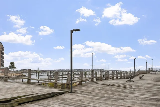 $369,900 | 154 Lynnway, Unit 205, Lynn, MA 01902