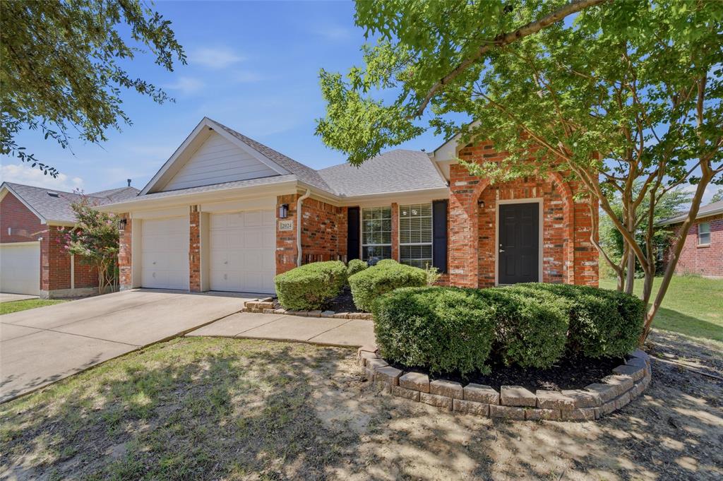 2024 Preston Trail Forney, TX 75126 - Photo 2 of 22