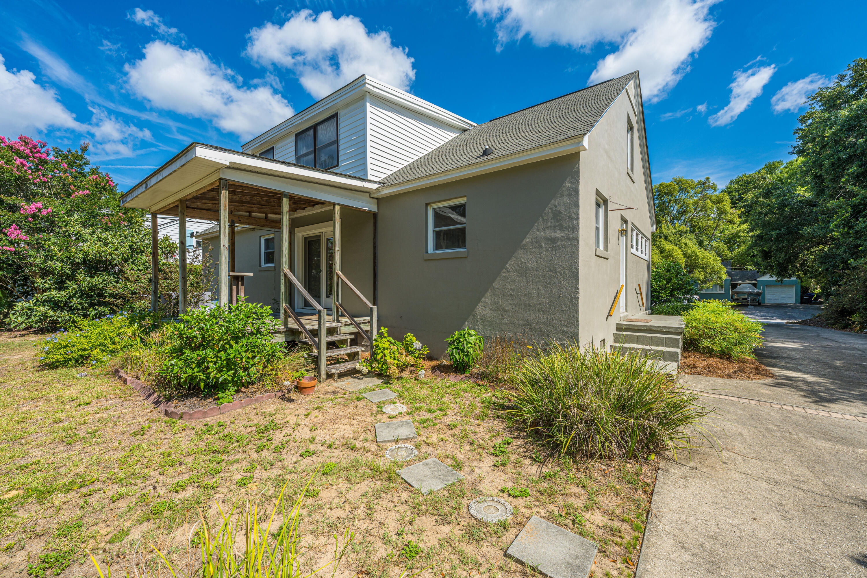 279 Hawthorne Street Mount Pleasant, SC 29464 - Photo 27 of 40 279 Hawthorne St