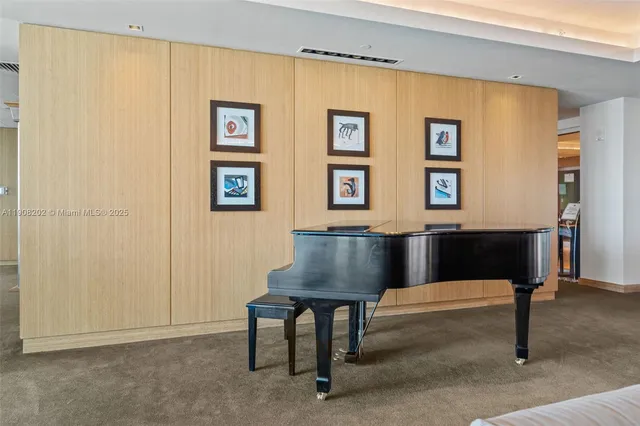 $3,350,000 | 900 Biscayne Boulevard, Unit PH6201, Miami, FL 33132