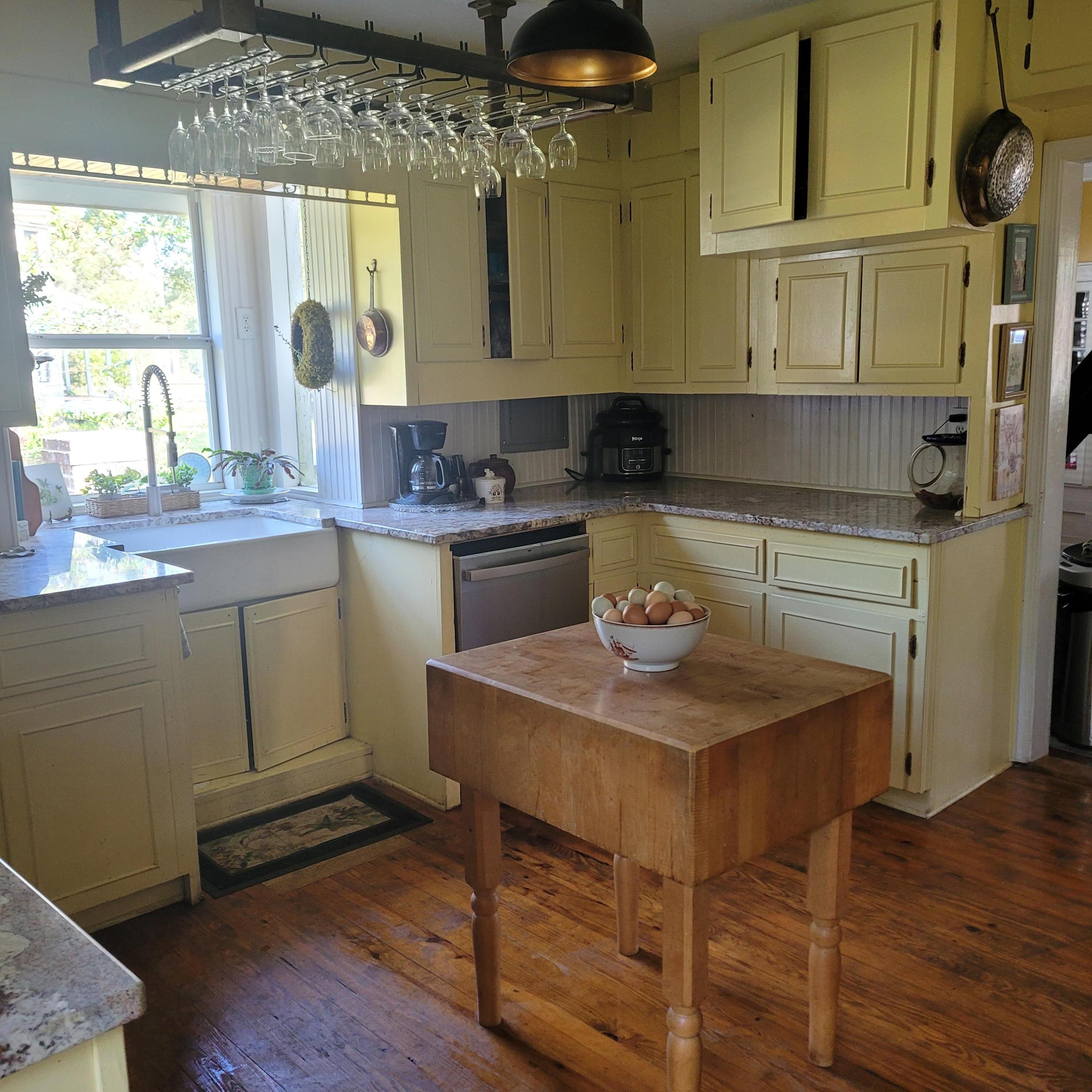 106 County Rd S-18-134 Reevesville, SC 29471 - Photo 33 of 37 Kitchen 4 106 Church Street.