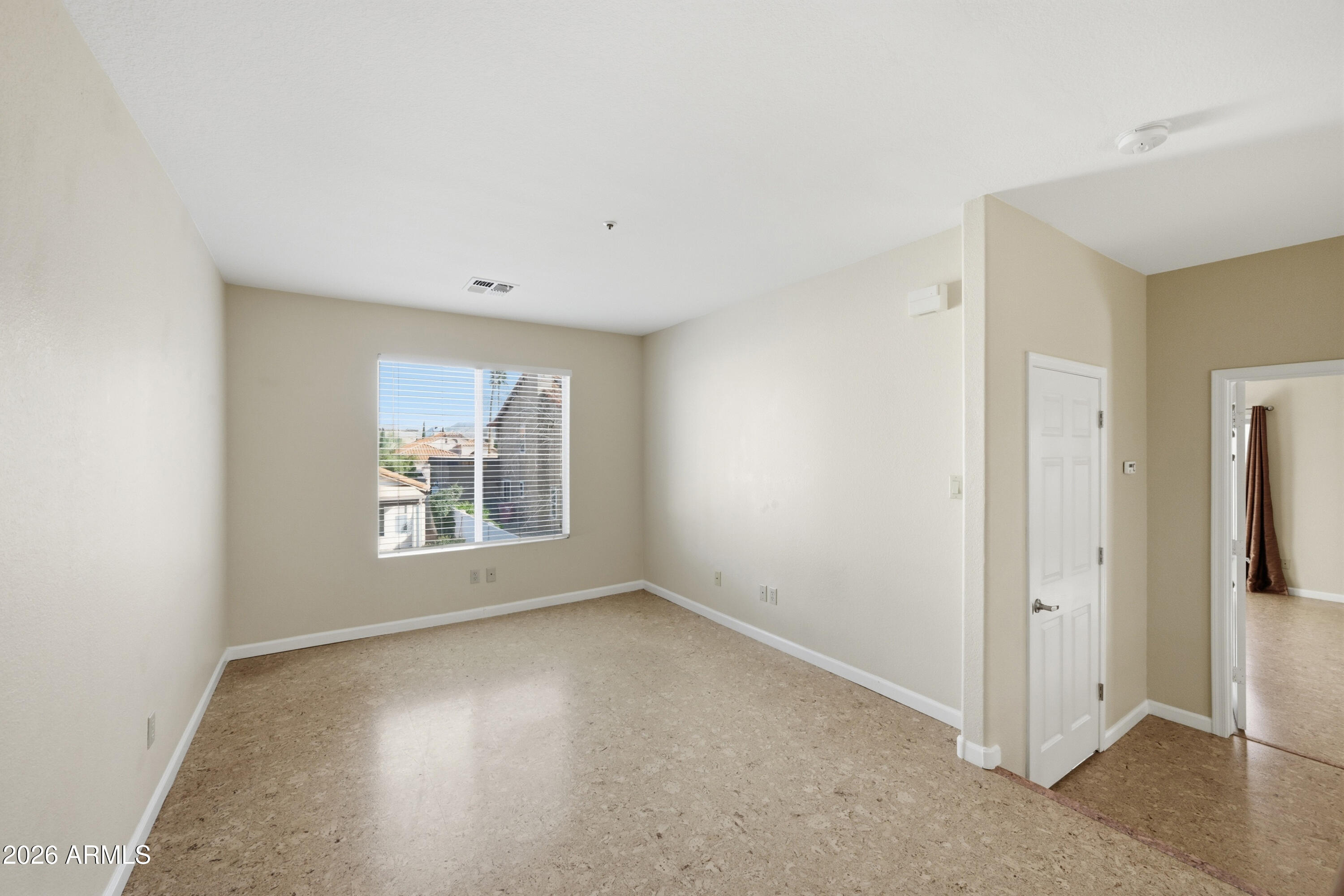 9502 East Presidio Road Scottsdale, AZ 85260 - Photo 28 of 39 an empty room with windows