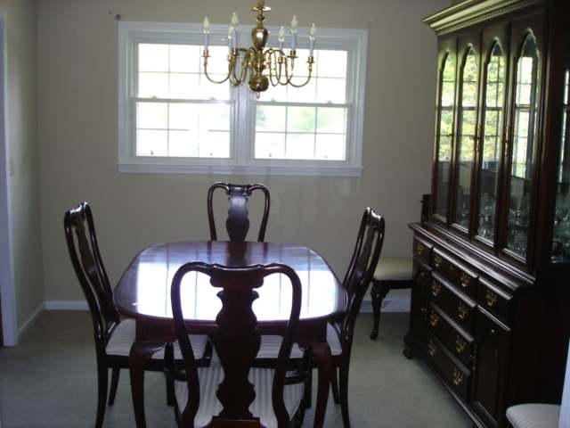 202 Springvale Drive Mauldin, SC 29662 - Photo 3 of 12 Gallery Image 3