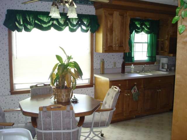 202 Springvale Drive Mauldin, SC 29662 - Photo 6 of 12 Gallery Image 6