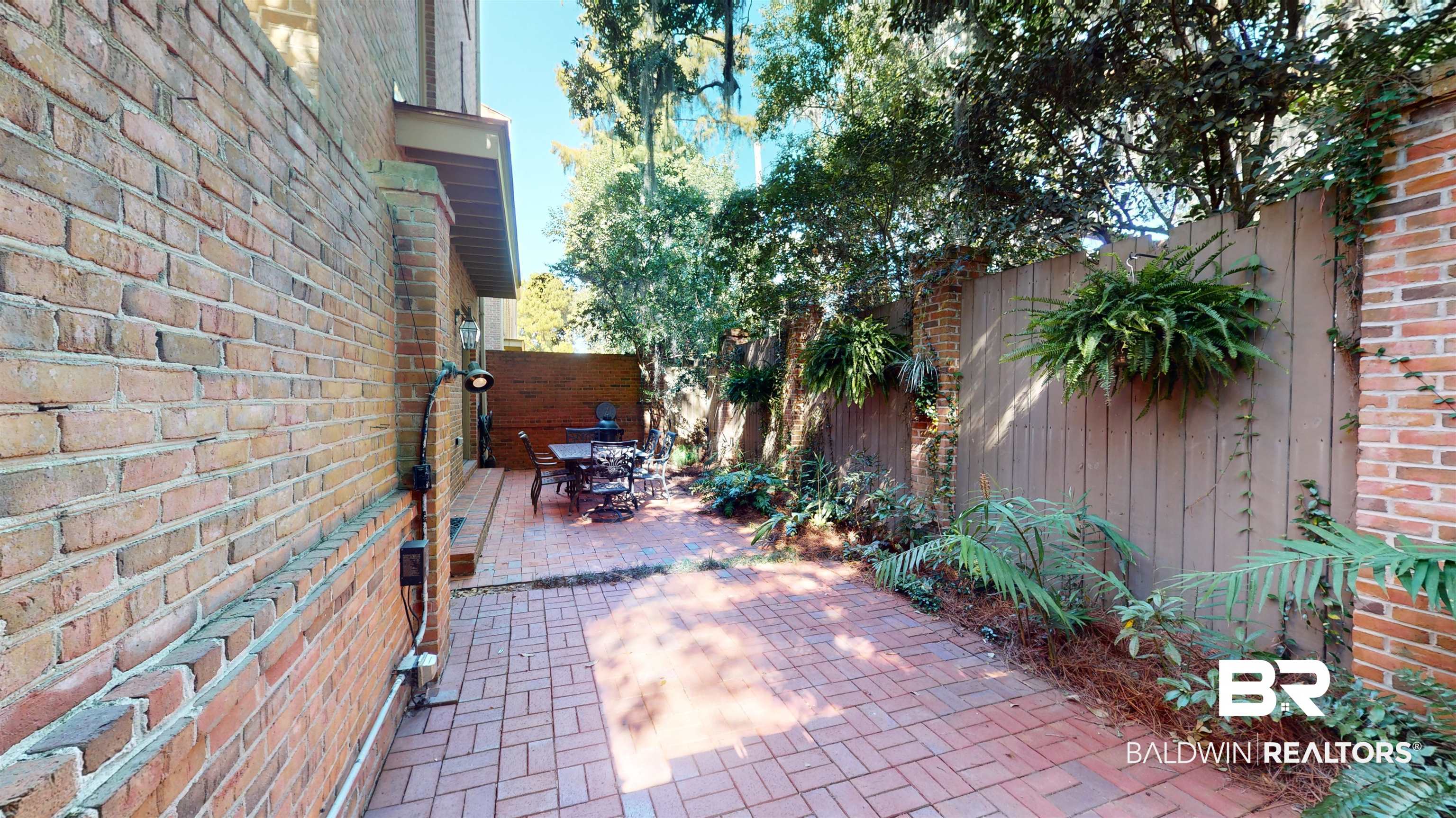 2404 Spring Hill Avenue, Unit 115 Mobile, AL 36607 - Photo 30 of 38 View of patio / terrace